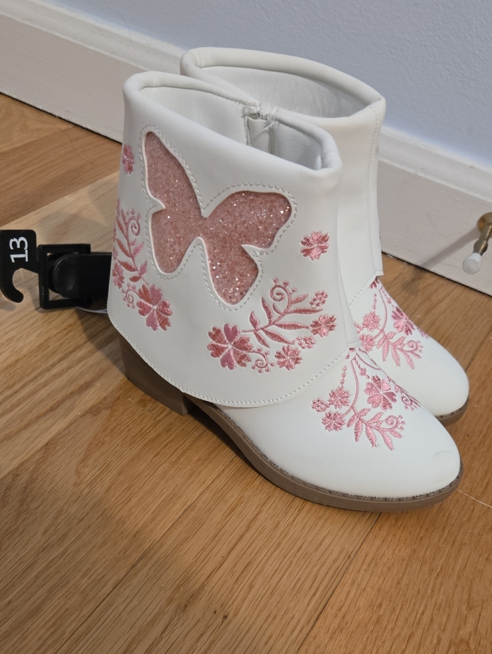 Little Girls White Cowbpy Boots with Pink Glitter Butterfly Embroidery Sz 13